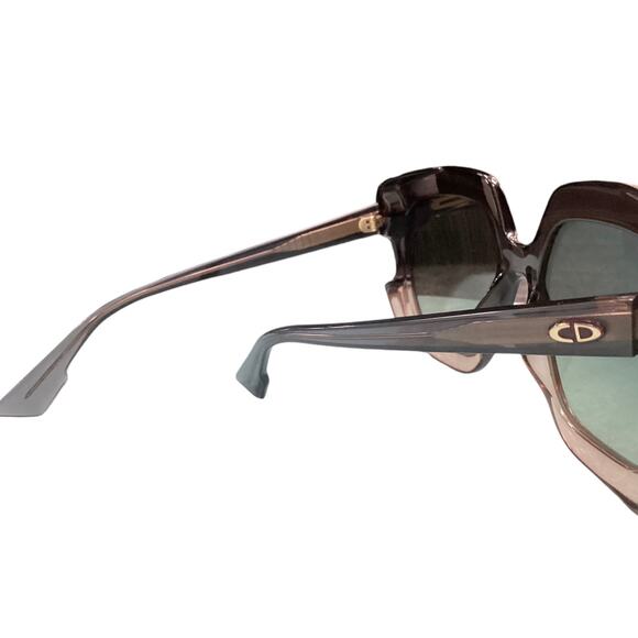 Christian Dior Oversized Square Sunglasses 7HHPR with Gradient Frames - Picture 3 of 6